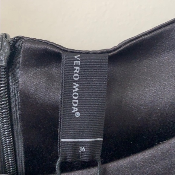 New Vero Moda Sequins Dress - Picture 7 of 7